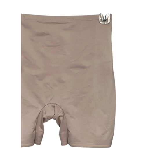 TC Shapewear Bike Shorts Pull On Firm Control Stretch Shaping Beige W XXL NWOT - Picture 3 of 7